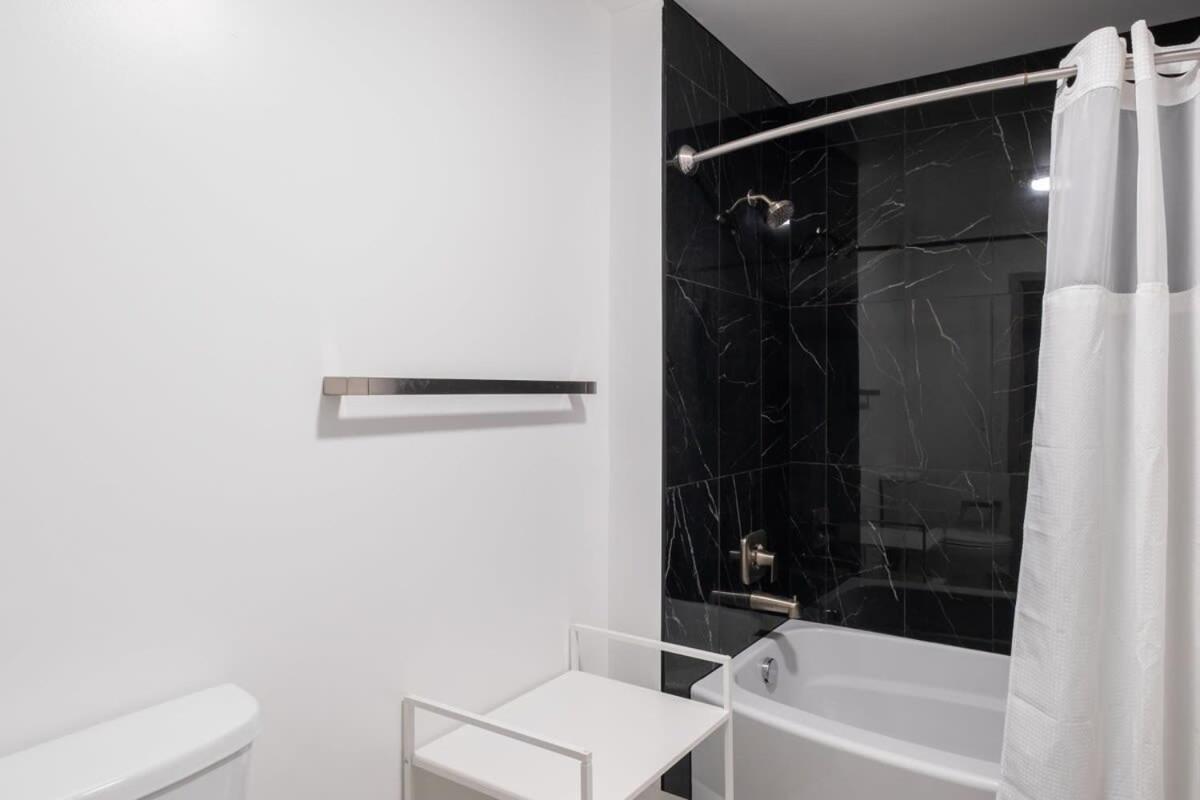 3Br Modern Downtown Apartment With Gym & Office Charlotte Exterior foto